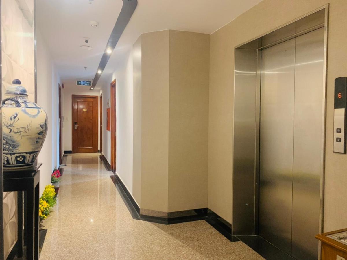 White Lotus Hotel Saigon Ho Chi Minh City Exterior photo
