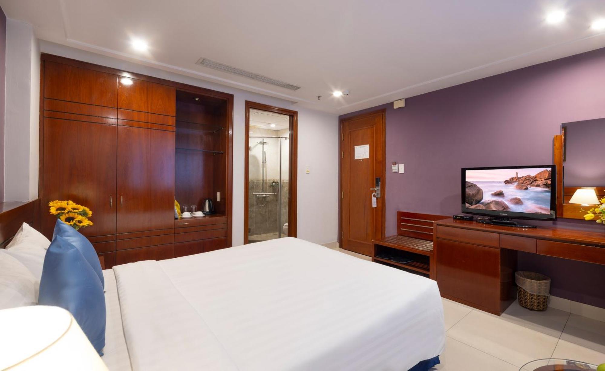 White Lotus Hotel Saigon Ho Chi Minh City Exterior photo